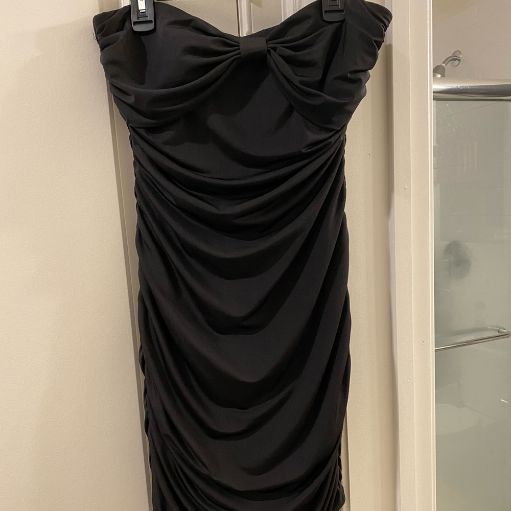 Junior’s Speechless Mini Dress; Black; Strapless; Size Medium